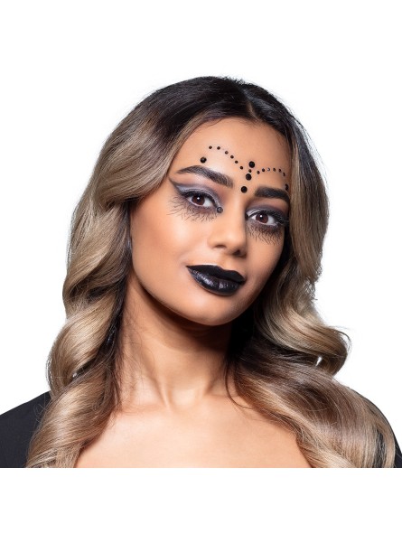 Gooti nõia näovärvid kristallidega